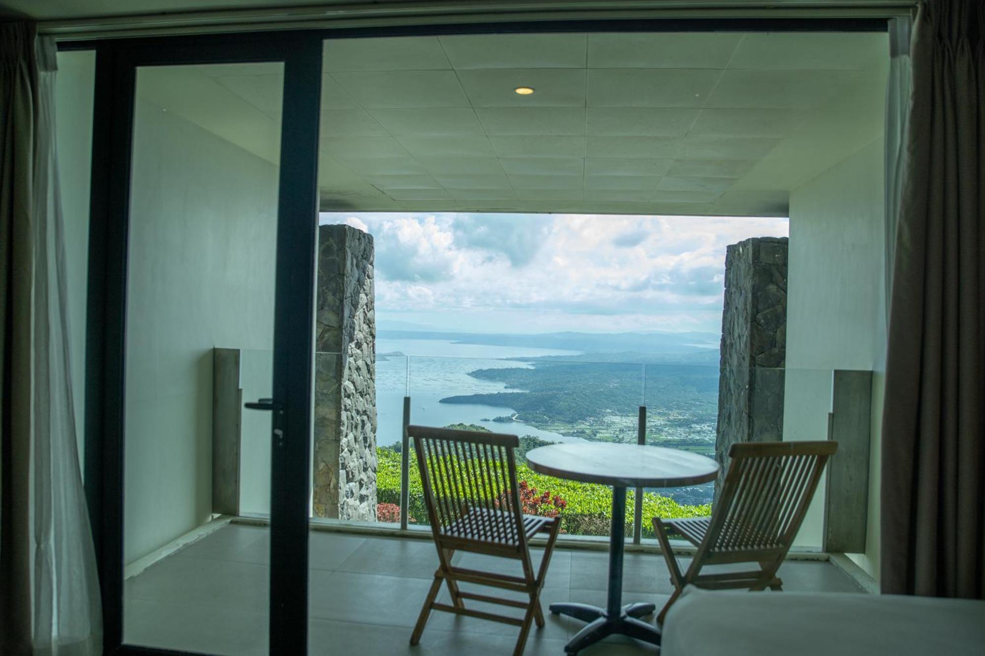 Escala Tagaytay Hotel Tagaytay City Ngoại thất bức ảnh