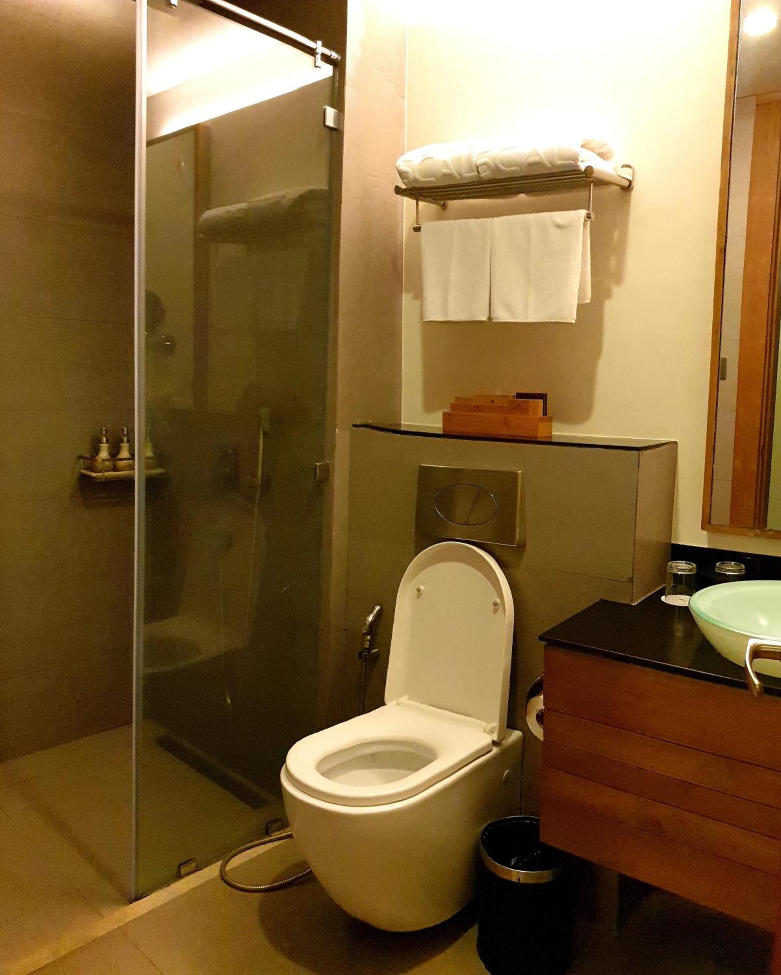 Escala Tagaytay Hotel Tagaytay City Ngoại thất bức ảnh